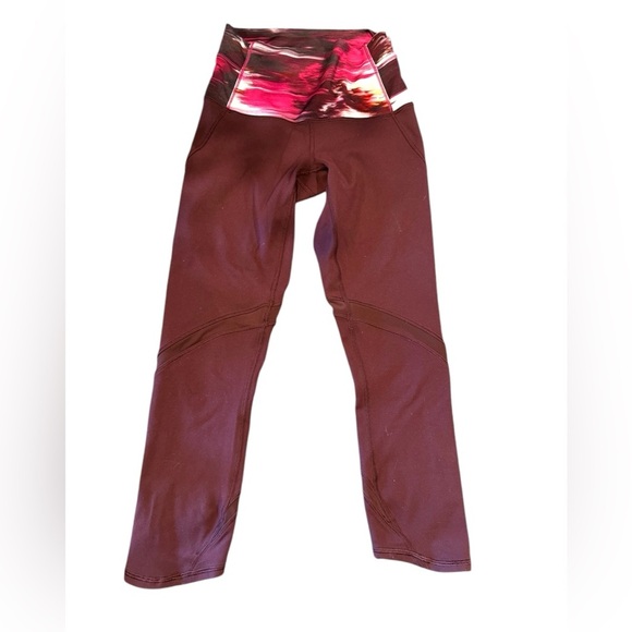 lululemon athletica Pants - Lululemon wunder under leggings Burgundy high rise crop capri sz 2